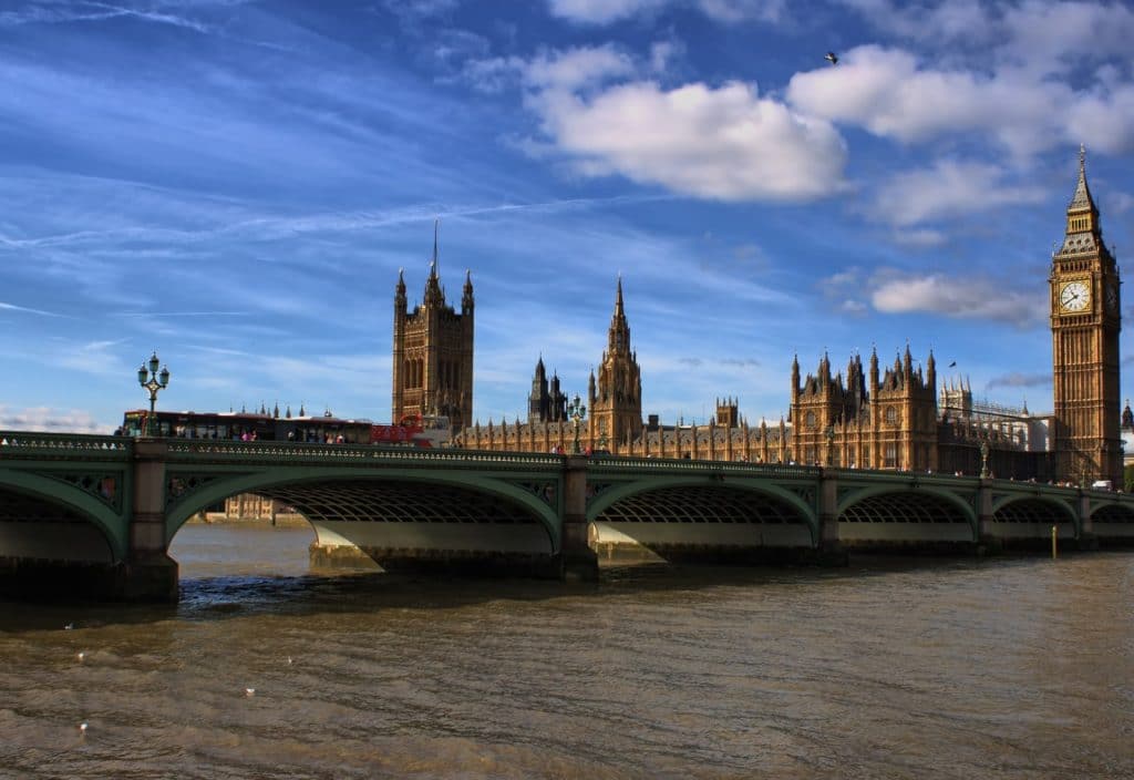 Link Financial Advisory - Financial Planning and Living Globally